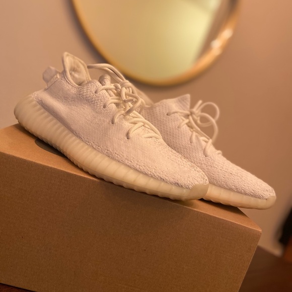 Yeezy Boost 350 - Picture 4 of 9